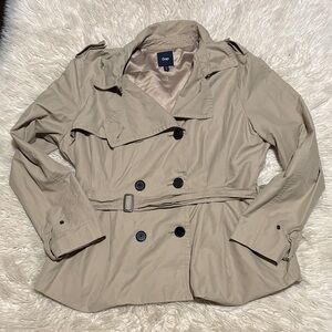 GAP Women's Classic Beige Trench Coat